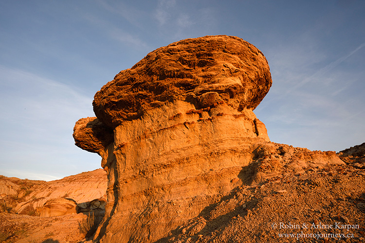 Avonlea badlands, Saskatchewan