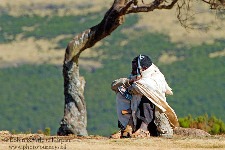 Armed scout, Simien Mountains, from photojourneys.ca