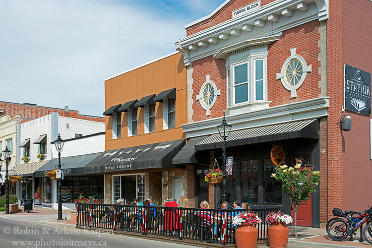 Medicine Hat on photojourneys.ca