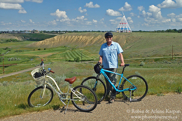 bikes, Medicine Hat on photojourneys.ca