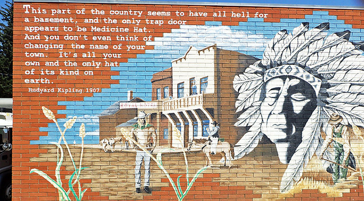 Mural, Medicine Hat on photojourneys.ca