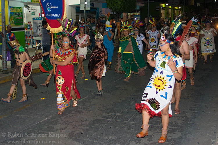 Dancers, Day of the Dead, Palenque, Mexico