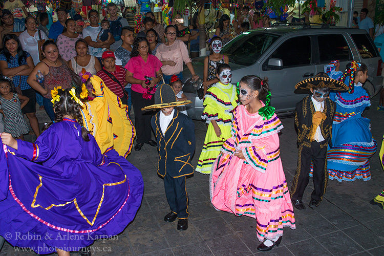 Dancers, Day of the Dead, Palenque, Mexico