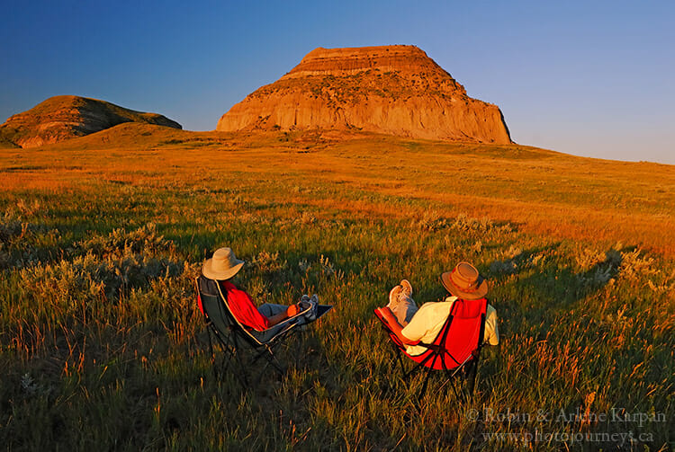 10 Amazing Spots for Sunrise and Sunsets in Saskatchewan 6 Sunrise, Castle Butte, Big Muddy Badlands