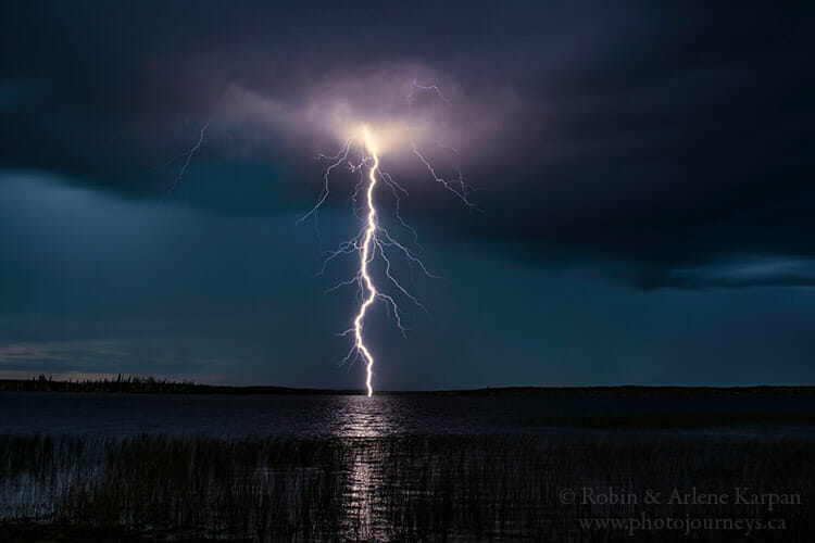 Lightning, Tyrrell Lake