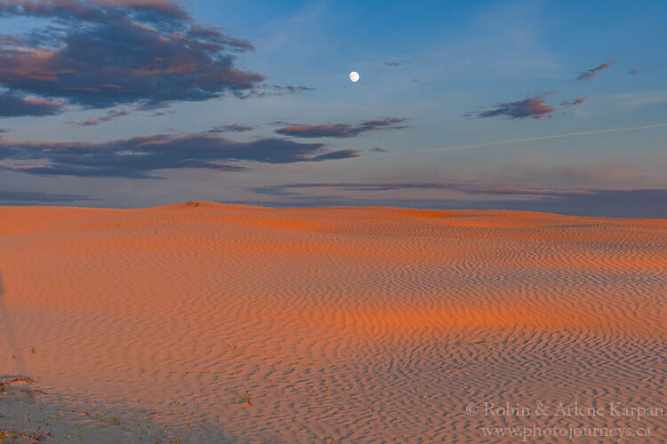 Moon, Great Sand Hills, SK