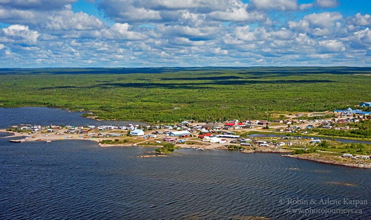 Fond du Lac on Lake Athabasca, Saskatchewan | Photojourneys.ca