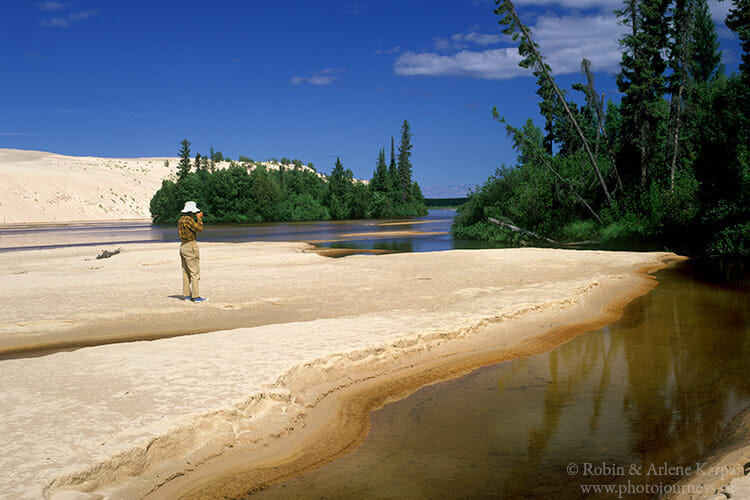 William River, Athabasca Sand Dunes, Saskatchewan | Photojourneys.ca