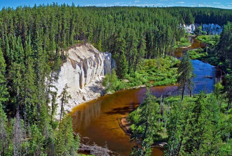 Nipekamew Sand Cliifs, Saskatchewan