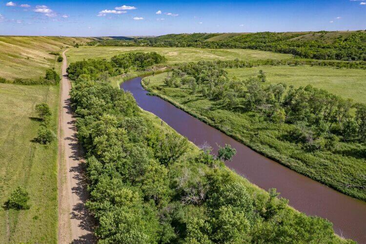 Souris River Valley backroad route, Saskatchewan