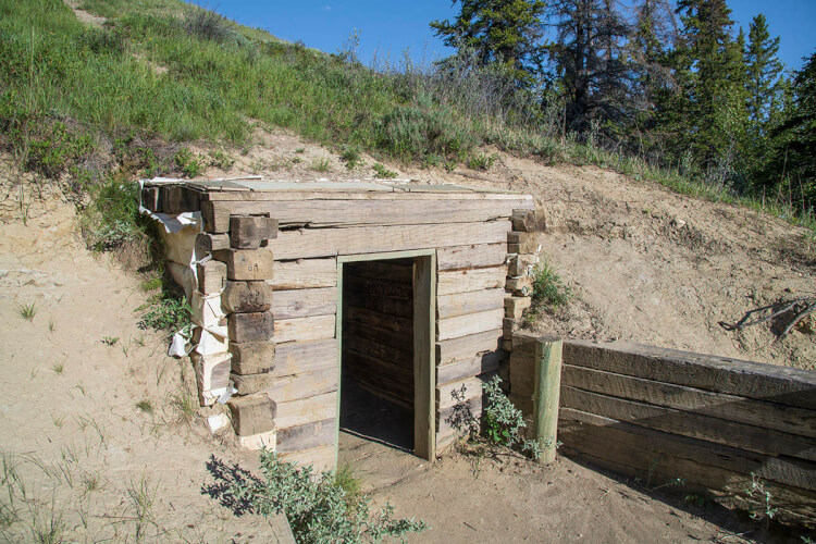 Hermit Cave, Pine Cree Regional Park.