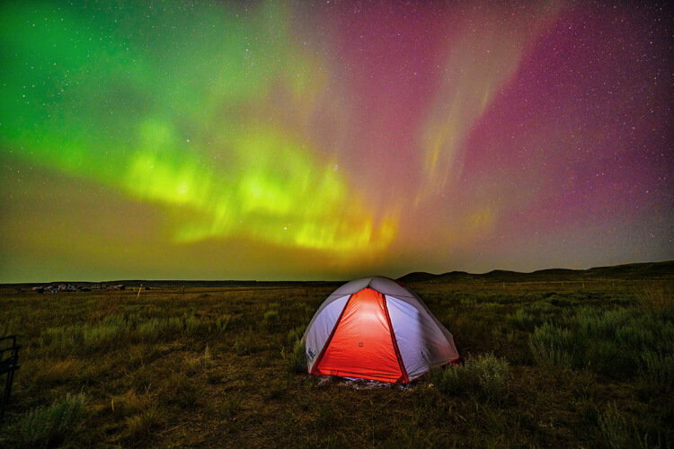 Tent and northern lights.