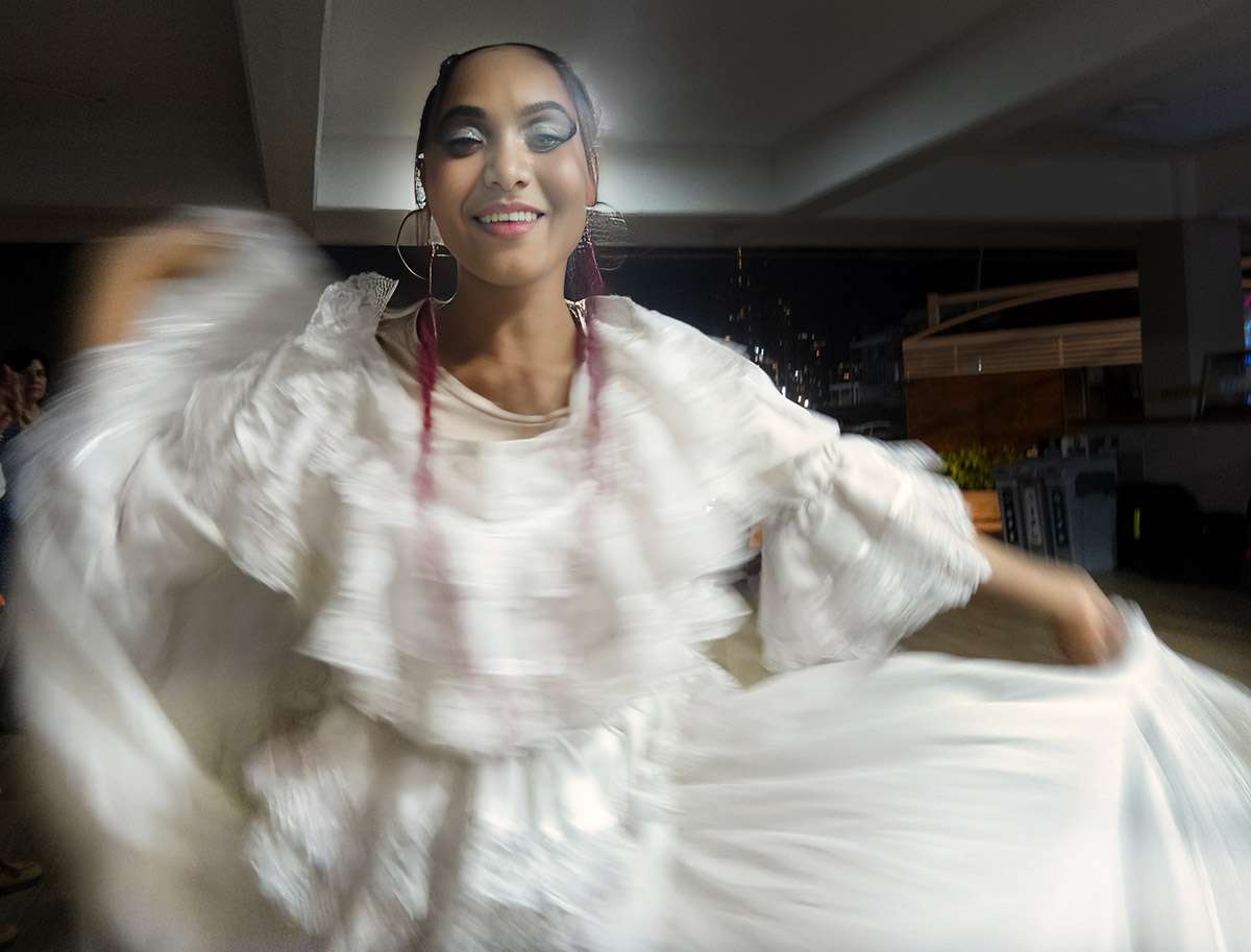 Dancer in Cartagena,